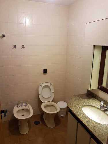 Imagem 12 de 14 de Alugo Apartamento Para Temporada No Guarujá - Pitangueiras
