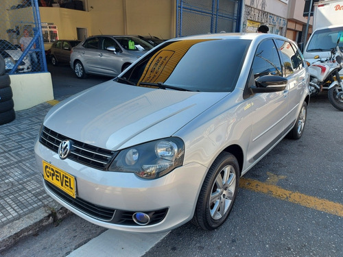 Imagem 3 de 13 de Volkswagen Polo 1.6 Flex Sportline I-motion Gipevel