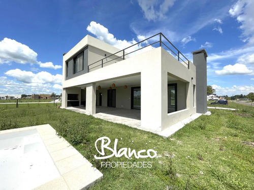 Casa  En Venta En Matisse Barrio Privado, Campana, G.b.a. Zona Norte