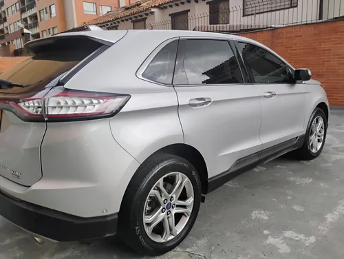 Ford Edge 2.0 Titanium