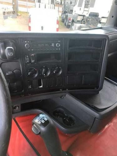 Imagem 8 de 15 de Scania G420 A6x2 2011