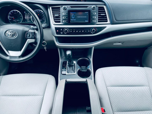 Toyota Highlander 3.5 Le At