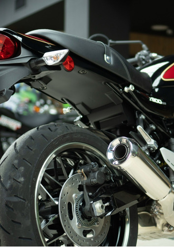 Kawasaki Z900rs (no Bmw Nine T , No Triumph Scrambler)