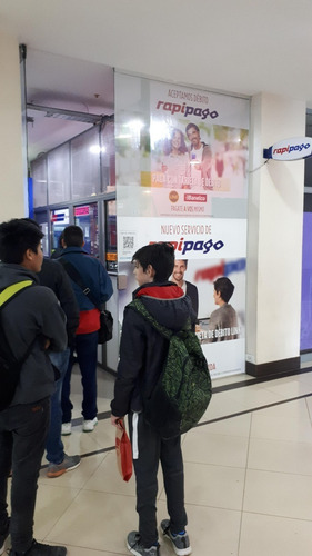 Imagen 12 de 12 de Góndola Stand En Centro Comercial De Pilar Centro