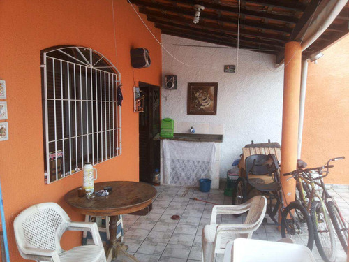 Imagem 1 de 13 de Casa De Esquina - 2 Dorms. - Solemar - R$320 Mil Cód.2236 - V2236