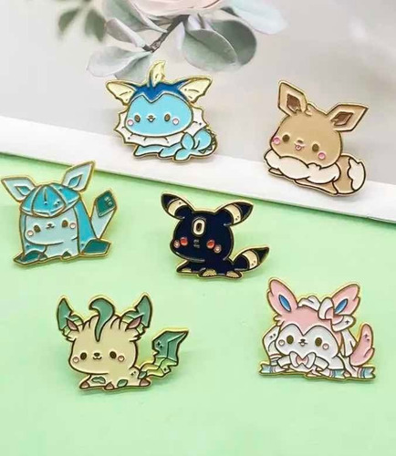 Pokémon Eevee Evoluciones Pin Metálico