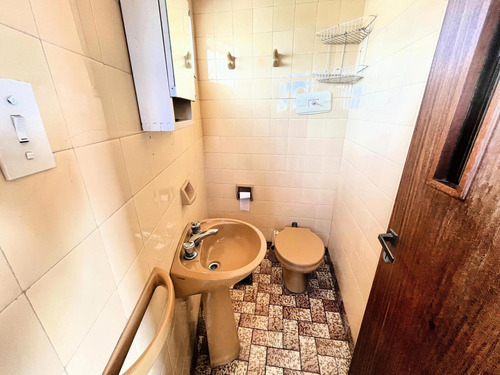 Venta Casa En Primer Piso Quincho Completo Con Pileta En Terraza Apto Crédito En Zona Sur