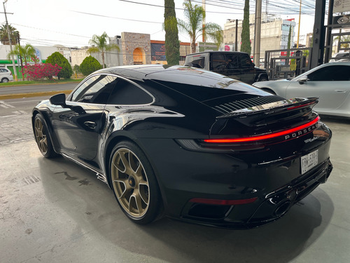 Porsche 911 Turbo S