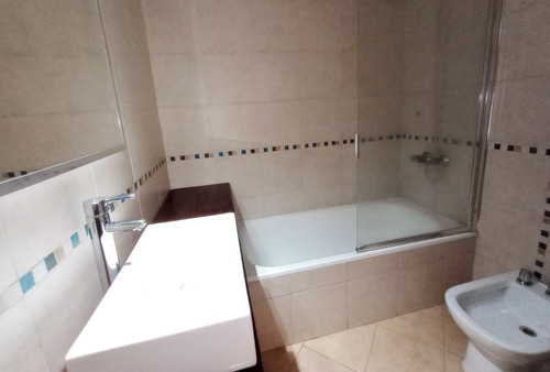 Amenedo Al 600 Adrogue Triplex Excelente Jardin Parrilla Doble Coch 3 Dorm