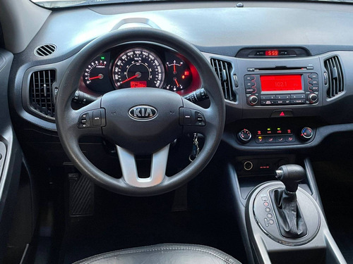 Imagem 11 de 13 de Kia Sportage 2.0 Lx 4x2 16v Flex 4p Automático