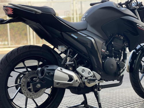 Imagen 15 de 21 de Yamaha Fz 25