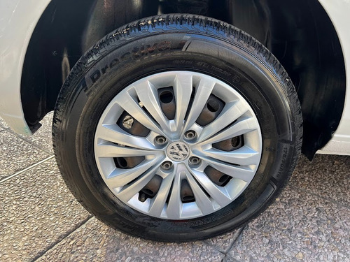 Volkswagen Gol Trend 1.6 Pack I 101cv 3p
