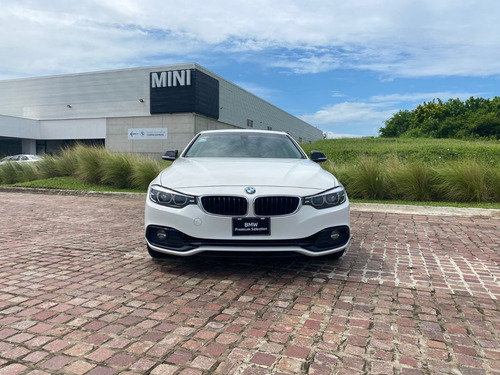 BMW Serie 4 2.0 420ia Coupe Sport Line At