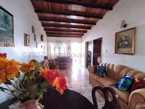Imagen 8 de 30 de Casa En Venta Zona Norte Barquisimeto Lara Rah. 23-105895 // Invierta Seguro Con Rentahouse//