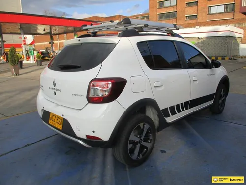 Renault Stepway 1600cc Mt Aa