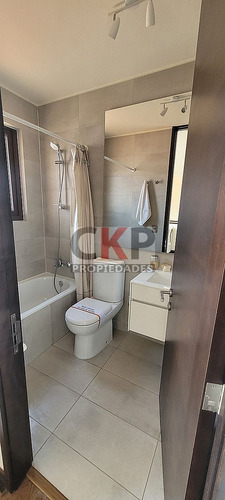Casa Estilo Chilena En Condominio