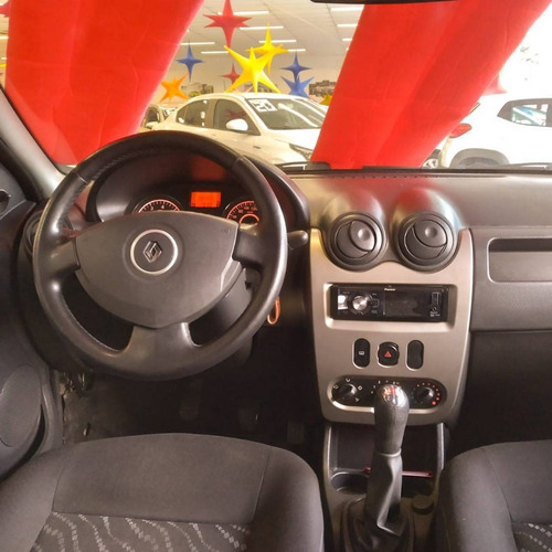 Imagem 5 de 9 de Renault Logan 1.0 Authentique 16v Flex 4p Manual