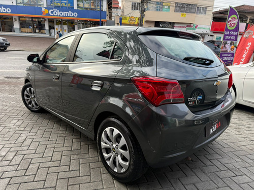Chevrolet Onix 1.4