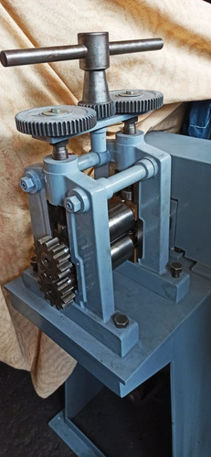 Imagen 1 de 6 de Laminadora Para Joyería Reparaciones