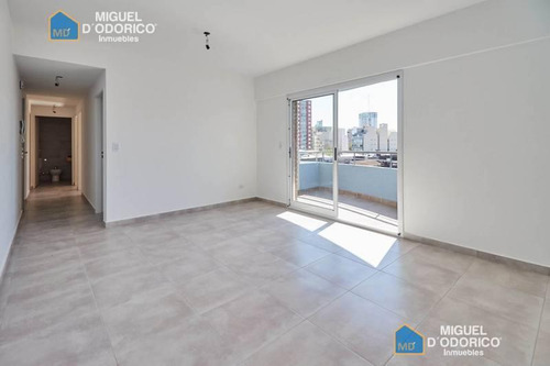 Venta Departamento 3 Ambientes Con Cochera En Parque Avellaneda
