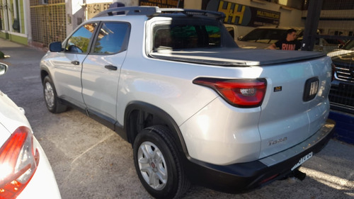 Imagen 4 de 13 de Fiat - Toro Freedom 2.0 16v 4x2