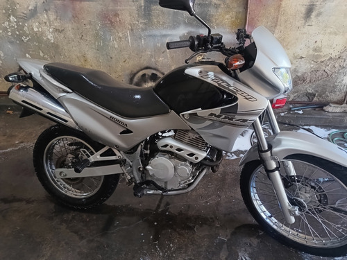 Honda Falcon Nx 400