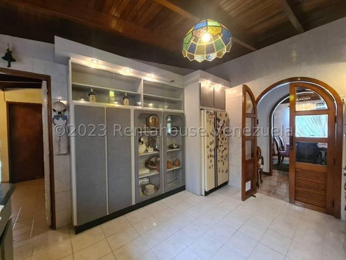 375m2 De Terreno Y 375m2 Construcción, En Alto Prado Espaciosa Y Cómoda Casa De Una Sola Planta, Mls#25-4817