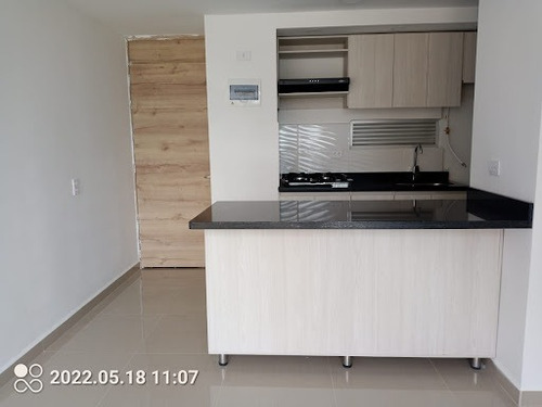 Imagen 10 de 19 de Apartamento En Venta Cimarronas 1074-781