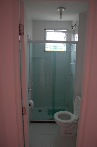 Apartamento Lauro De Freitas R$ 210.000,00