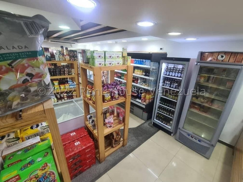 Imagen 24 de 29 de Bodegon En Las Mercedes En Venta