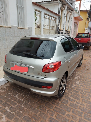 Imagem 12 de 15 de Peugeot 207 2011 1.4 Xr Sport Flex 5p