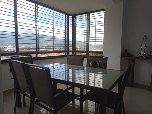 Imagen 4 de 19 de Bello Penthouse Frutas Condominio Guatire