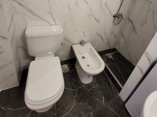 Imagen 9 de 30 de Reservado Departamento En Venta 1 Ambiente Con Balcon Y Vista Lateral Al Mar - Centro Mar Del Plata