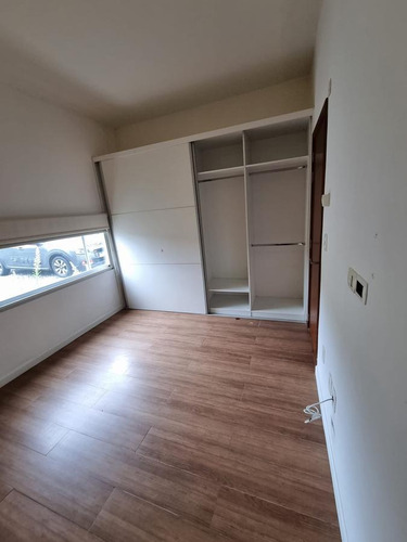 Imagen 26 de 30 de Altos De La Tahona , Casa De 300 M2 Y 1150 M2 De Terreno, 4 Dormitorios, Piscina, Minimalista !!
