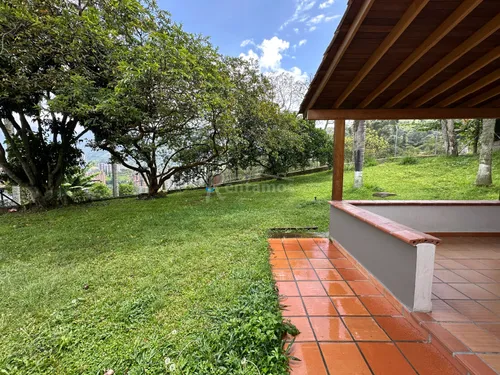 Casa En Arriendo En Las Antillas. Cod A775998