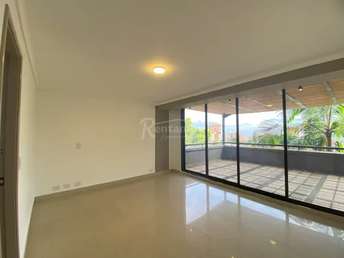Apartamento En Venta En Los Balsos. Cod V776146