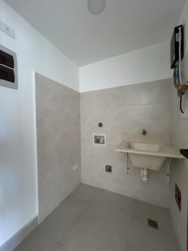 Apartamento En Alquiler, 1 Habitacion, Evaristo Morales