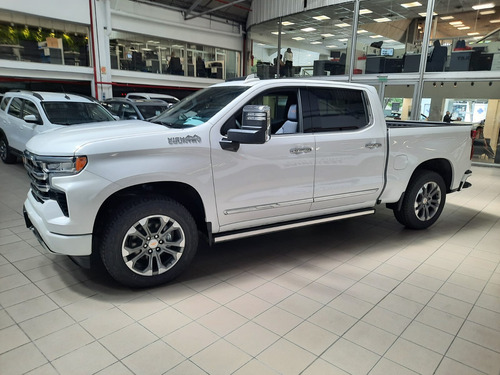 Chevrolet Silverado 5.3 V8 High Country