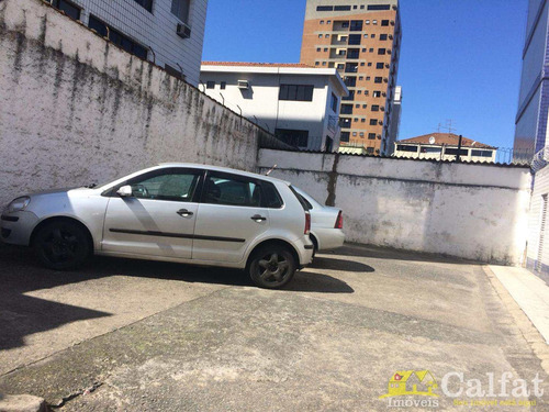 Apartamento Em Santos Localizado No 1 Andar. - V325