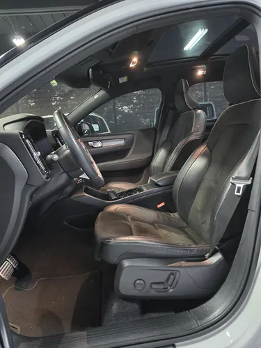 Volvo XC40 2.0 T5 Awd R-design