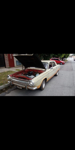 Chrysler Valiant 3
