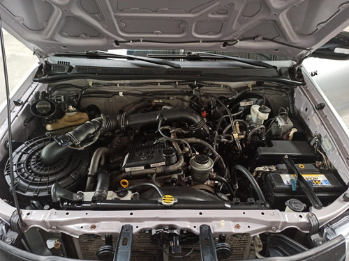 Imagem 12 de 15 de Toyota Hilux 2015 2.7 Srv Cab. Dupla 4x2 Flex Aut. 4p
