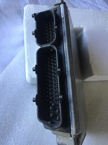 Computadora Ecu Motor Beetle Jetta Golf 06a 906 018 Es (Usado)
