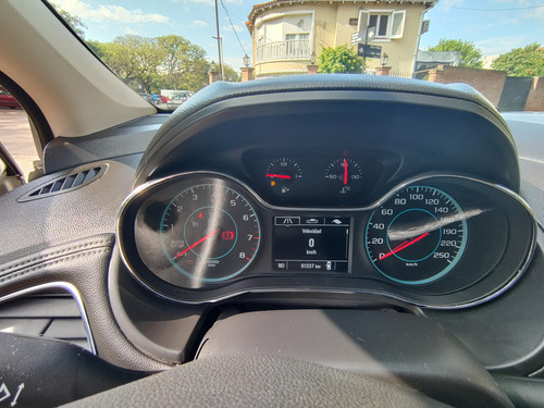 Chevrolet Cruze 5 1.4 LT Manual