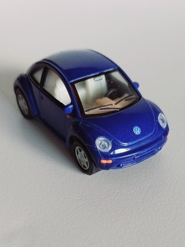 Carro Volkswagen New Beetle Marca Kinsmart Largo 6cms 