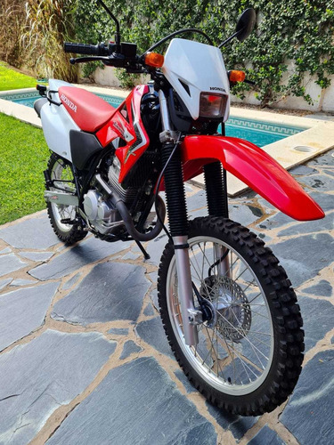 Honda Tornado (poco Uso)
