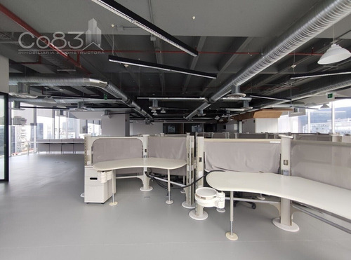 Renta - Oficina - One O One - 1150 M2 - Piso 18