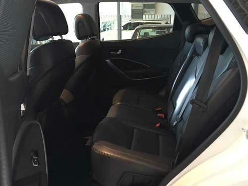 Hyundai Santa Fe 3.3 Awd 7 Plazas - Divina - Defranco Motors
