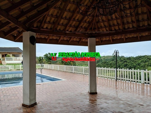 Bela Chácara Com Piscina Em Paraibuna - 1273