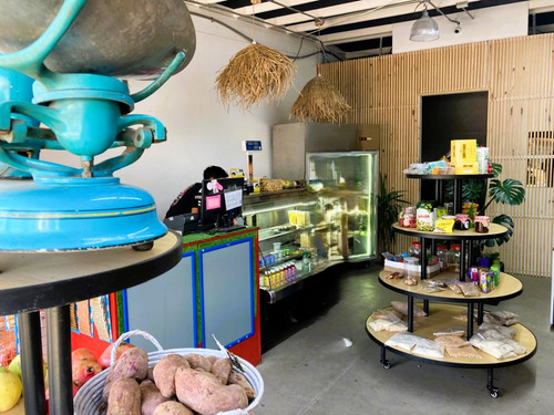 Local Comercial En La Marina 1495 L4